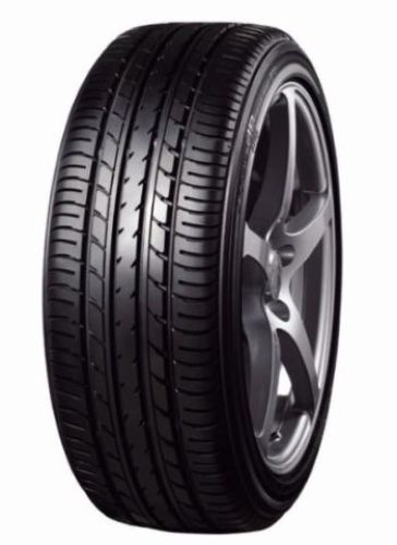 YOKOHAMA E70N 215/55R17 94V